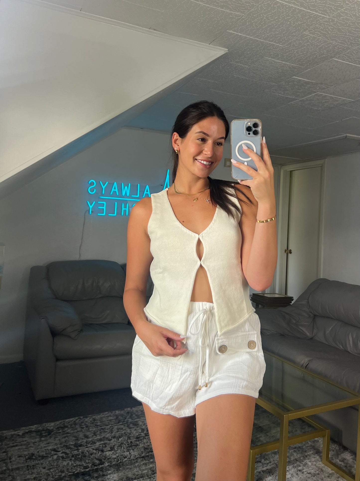 Latte Tank / White