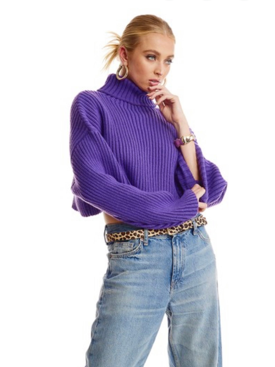 Falling For You Sweater / Purple