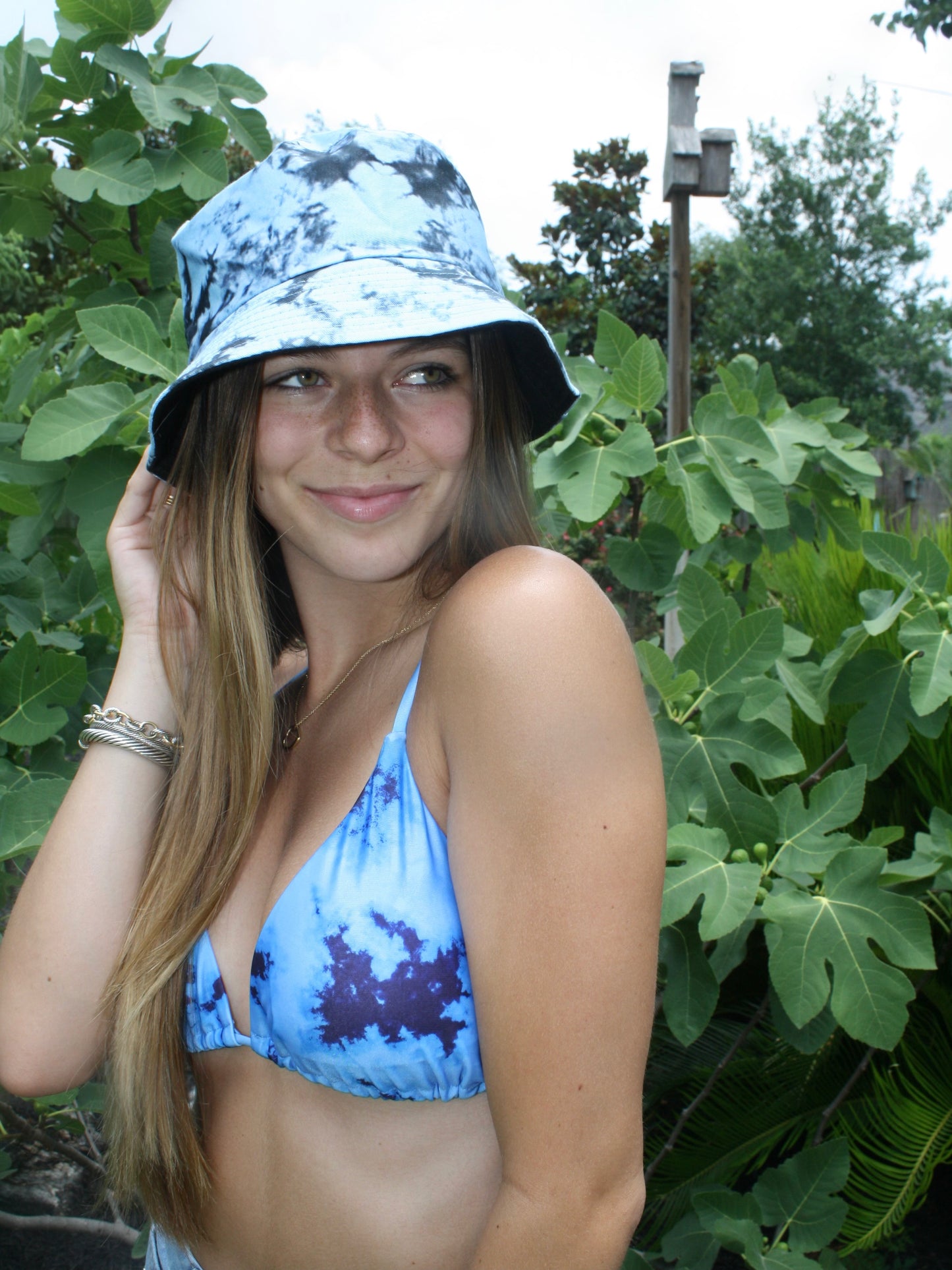 Hailey Bucket Hat / Blue